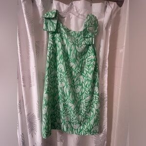 Lilly Pulitzer carmine shift dress